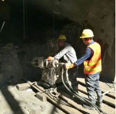 栾城水下抗分散灌浆料特点 水下不分散注浆料介绍